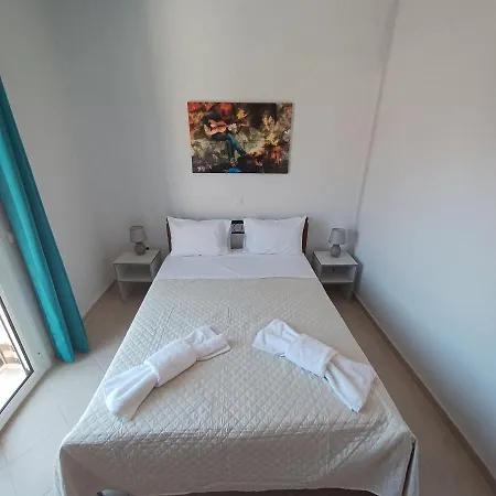 Jerrys Apartment Agios Petros * Ágios Pétros