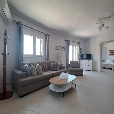 Jerrys Apartment Agios Petros Appartamento *